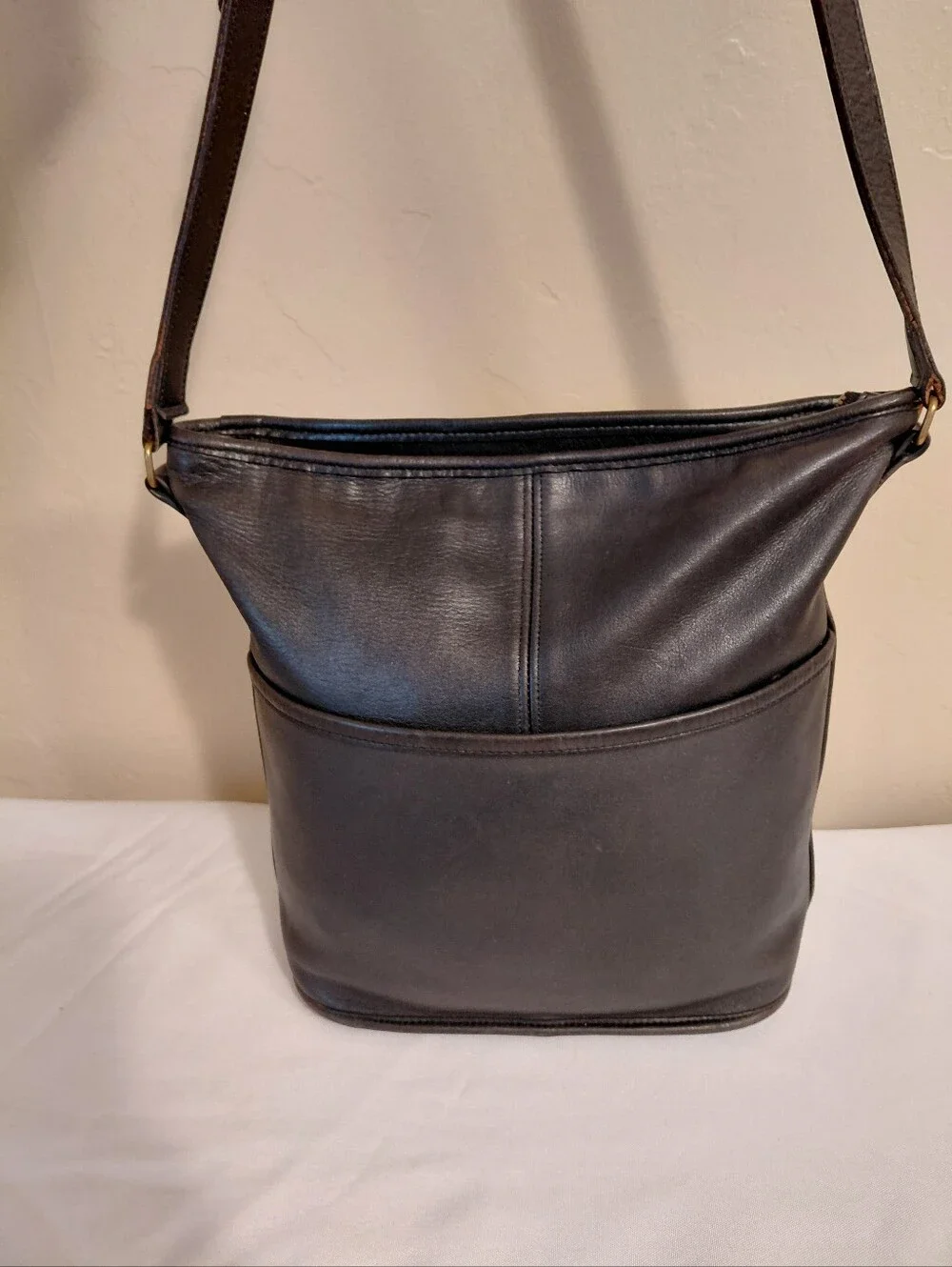 Coach Vintage Bleecker Bucket Bag, Black Leather.
